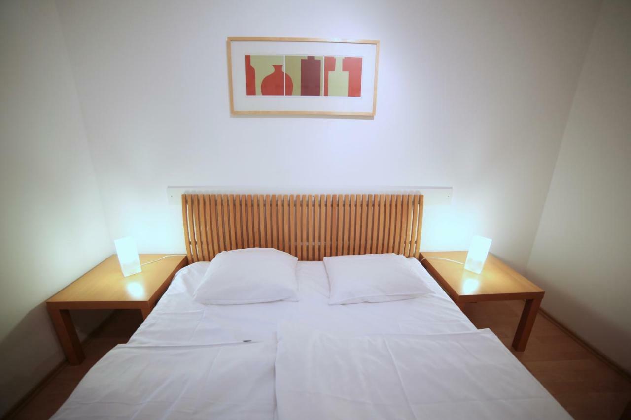 פץ פוד סניישקו Wellness Apartman Pec מראה חיצוני תמונה