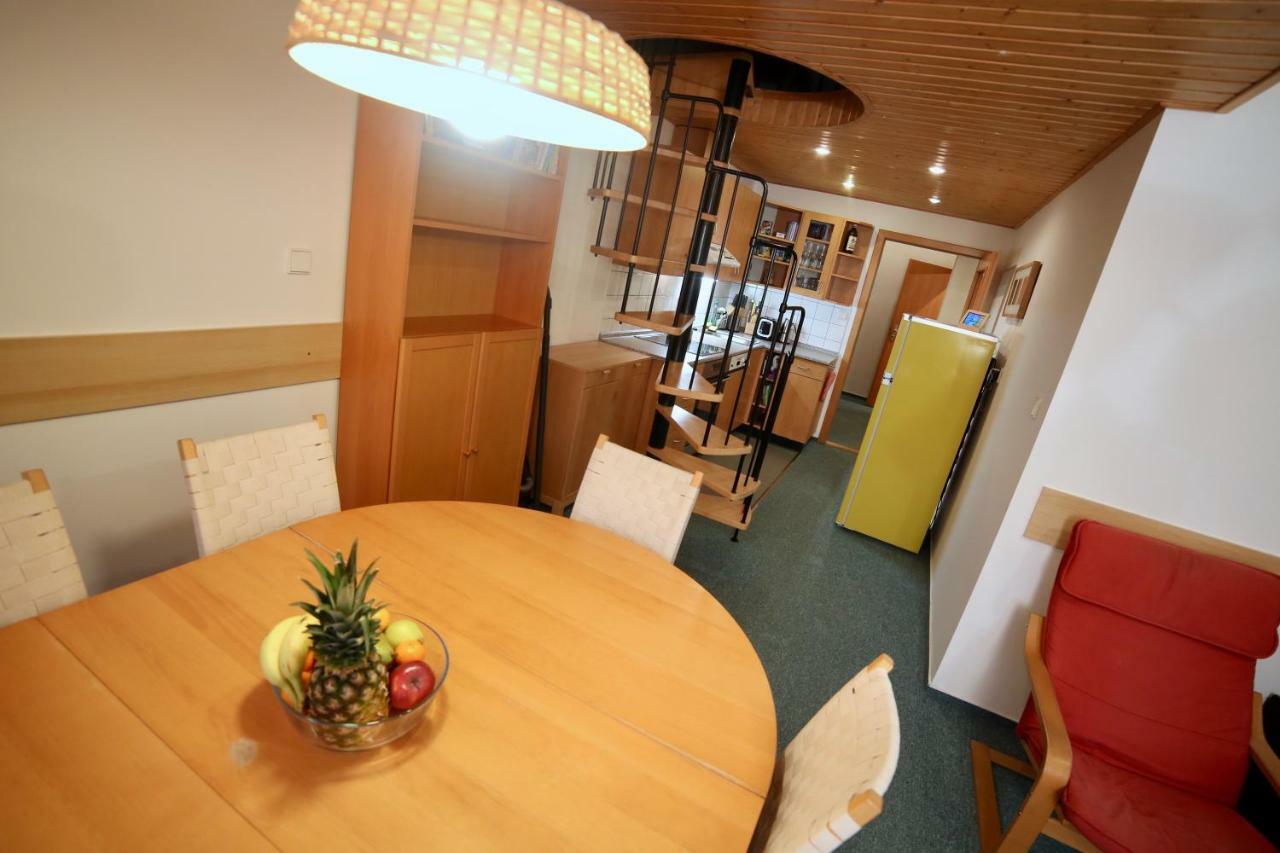 פץ פוד סניישקו Wellness Apartman Pec מראה חיצוני תמונה