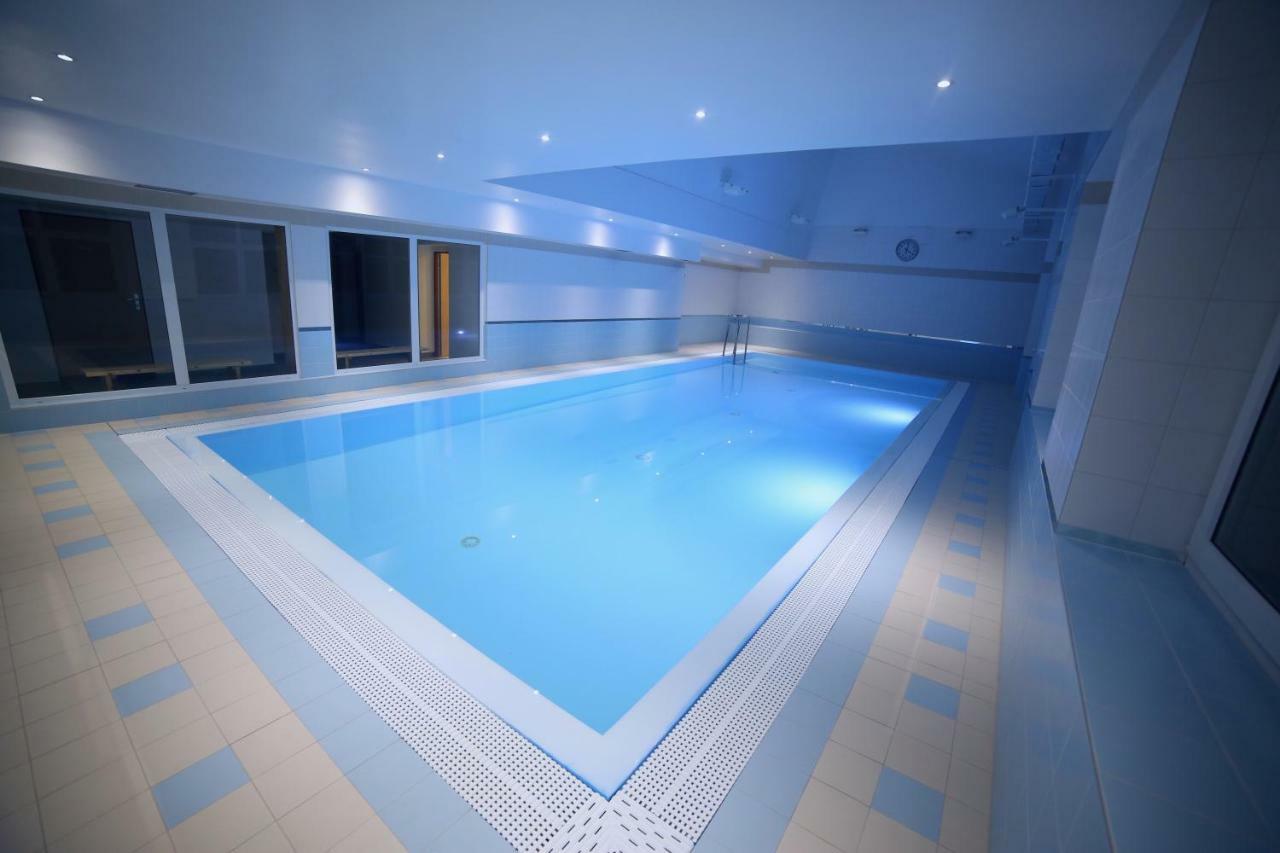 פץ פוד סניישקו Wellness Apartman Pec מראה חיצוני תמונה
