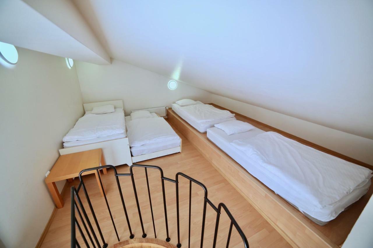פץ פוד סניישקו Wellness Apartman Pec מראה חיצוני תמונה